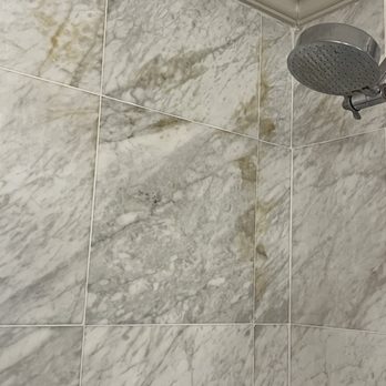 The Sagamore - Discolored tiles - Hotels Near Me - Bolton Landing, New York