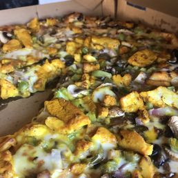 Chicken Tikka Pizza