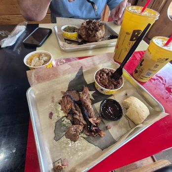 Dickey's Barbecue Pit - Barbeque Near Me - Waxahachie, Texas Dickey's Barbecue Pit - Barbeque Near Me - Waxahachie, Texas