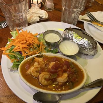 Skip Jack's - Restaurants Near Me - Sint Maarten, New Hampshire