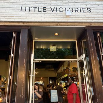 Little Victories - Bars Near Me - Chicago, Illinois