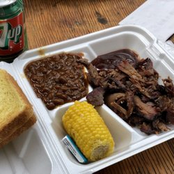 Union Creek Chuck Wagon BBQ - Brisket, beans, corn on the cob, and Texas toast