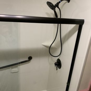 Yankee Home - Shower - Windows Installation Near Me - Chicopee, Massachusetts