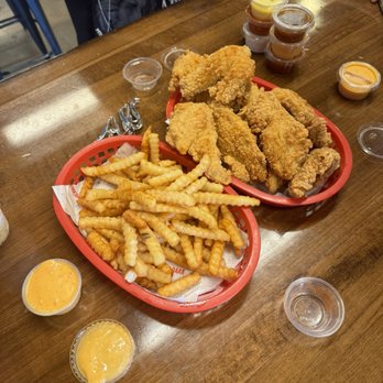 Holdaak Fried Chicken - family meal - Chicken Shop Near Me - Orange, California Holdaak Fried Chicken - family meal - Chicken Shop Near Me - Orange, California