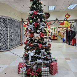 SF Supermarket - Holiday spirit