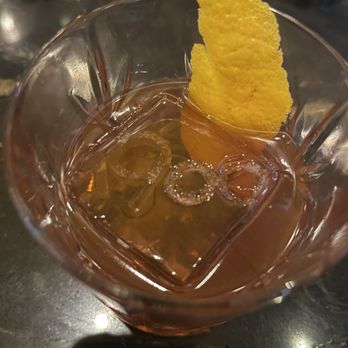 1900 FIFTH Bar & Lounge - 1900 etched ice cube - Lounges Near Me - Seattle, Washington