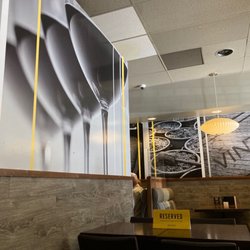 Bin 4 Burger Lounge - Burger lounge vibes