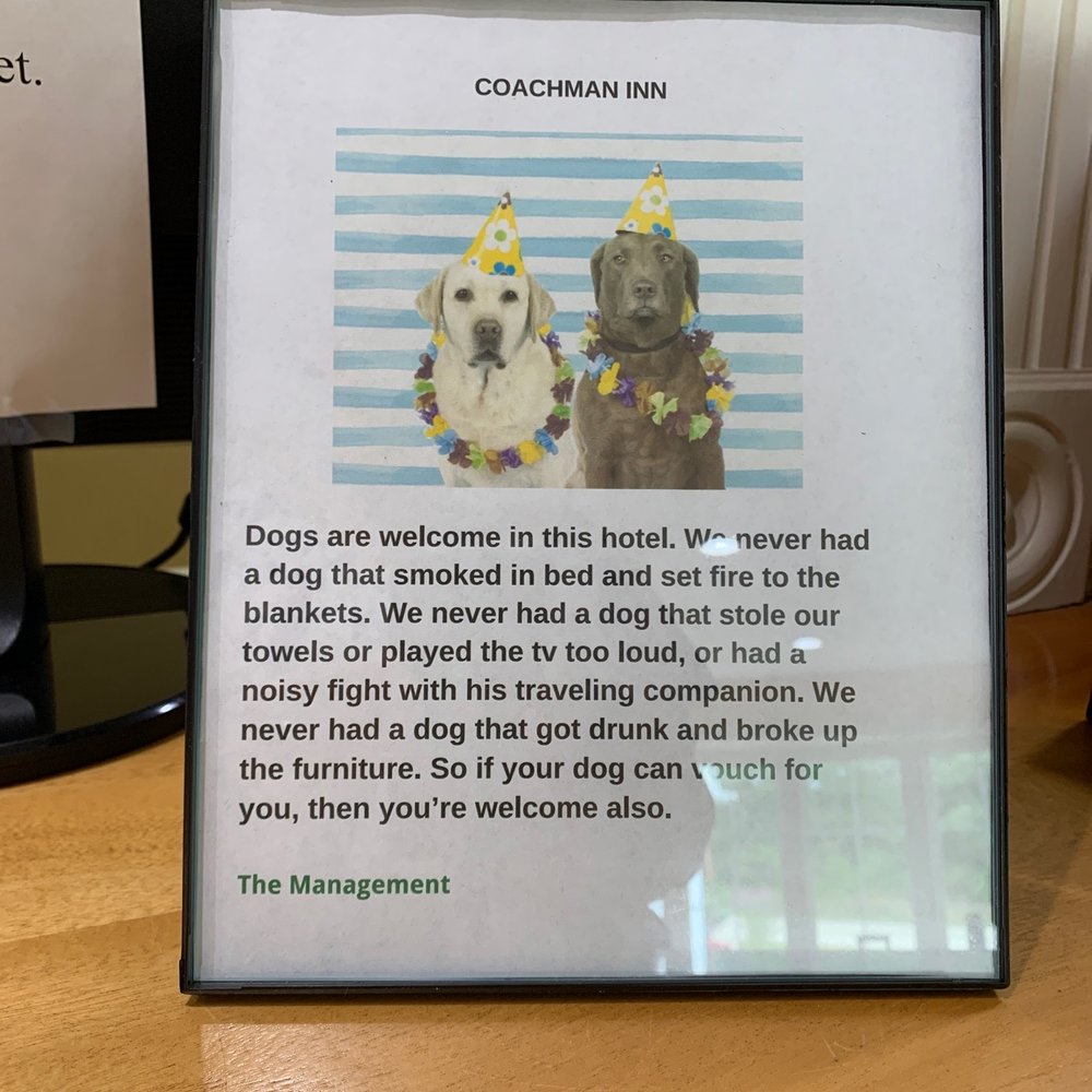 They welcome dogs for a fee. They welcome dogs for a fee.