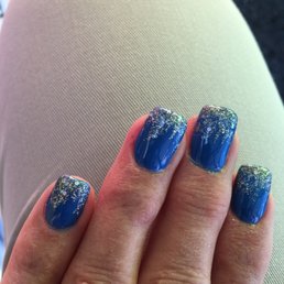 Vinh did a superb job on my nails! The staff is very personable, very experienced. The salon is clean and attractive.