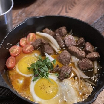 HEM Kitchen And Bar - Vietnamese Near Me - Houston, Texas