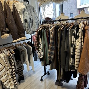 70six boutique - Women's Clothing Near Me - Philadelphia, Pennsylvania 70six boutique - Women's Clothing Near Me - Philadelphia, Pennsylvania