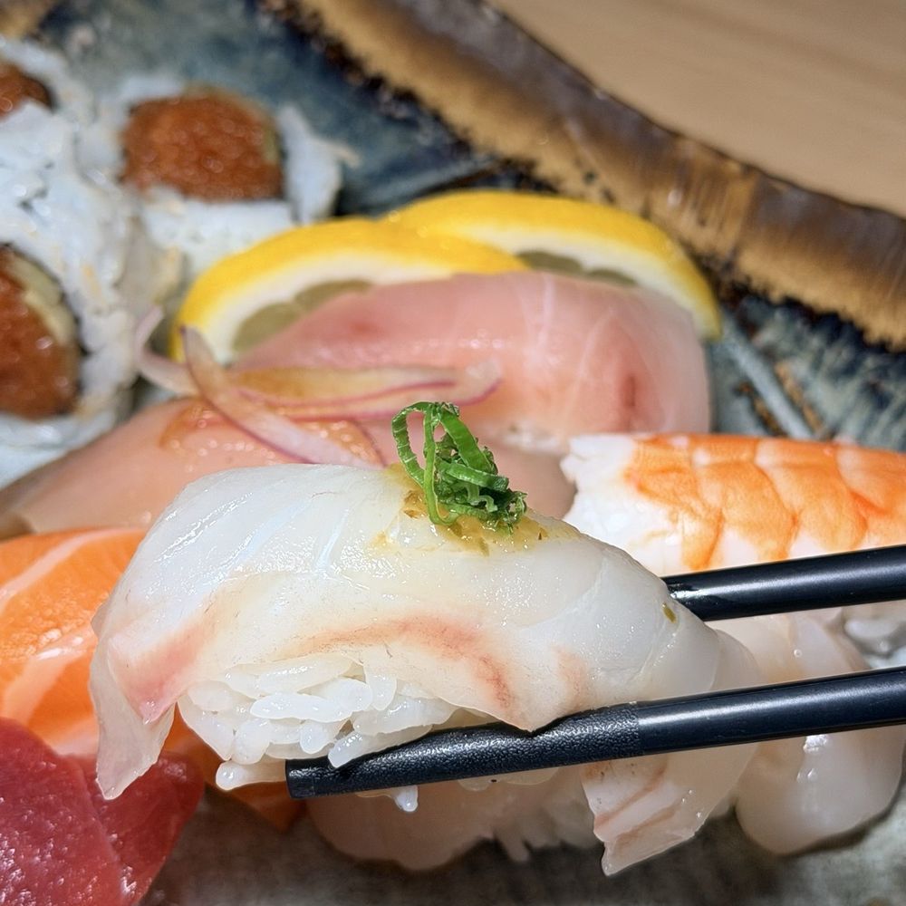 Mikomi Sushi - Sushi Bars Near Me - Santa Monica, California Mikomi Sushi - Sushi Bars Near Me - Santa Monica, California