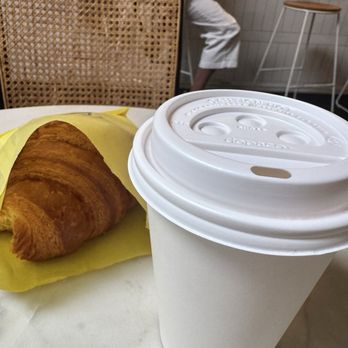 Queenstage Coffee House - Coffee & Tea Near Me - Encinitas, California Queenstage Coffee House - Coffee & Tea Near Me - Encinitas, California
