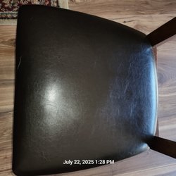 V C Upholstery - It's hard to see the cracks, but trust me, they were there.
