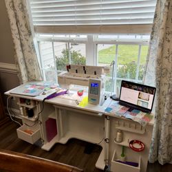 Randy's Sewing Center - My sewing set up