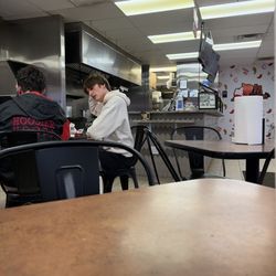 Taqueria El Barrigon - Inside