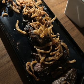 Komodo Miami - Wagyu Steak with crunchy onions - Asian Fusion Near Me - Miami, Florida Komodo Miami - Wagyu Steak with crunchy onions - Asian Fusion Near Me - Miami, Florida