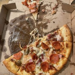 Fiore's Pizzeria and Bar - Meat lovers pizza small size