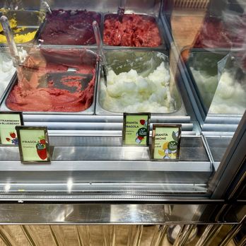 Venchi - Ice Cream & Frozen Yogurt Near Me - Rome, RM
