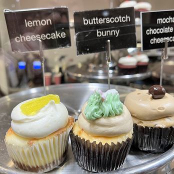 Georgetown Cupcake - Cupcakes Near Me - Washington, DC, District of Columbia Georgetown Cupcake - Cupcakes Near Me - Washington, DC, District of Columbia
