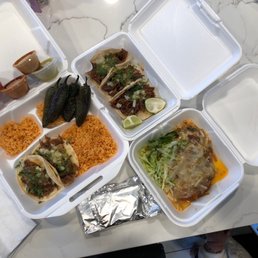 Carnitas (fried Pork) Combo Plate