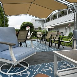 Blue Whale Inn - Outdoor area