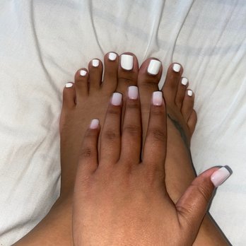Queen B Nails - Full Set & Pedicure - Nail Salons Near Me - Camas, Washington Queen B Nails - Full Set & Pedicure - Nail Salons Near Me - Camas, Washington