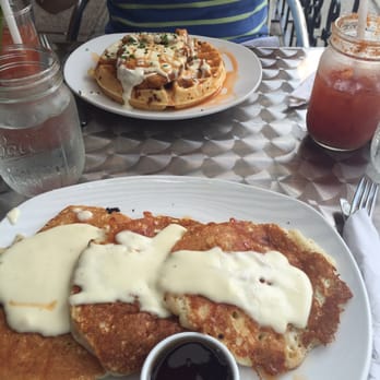 Mom's Kitchen & Bar - Chicken waffles and Mac and Cheese pancakes - Bars Near Me - Astoria, New York Mom's Kitchen & Bar - Chicken waffles and Mac and Cheese pancakes - Bars Near Me - Astoria, New York