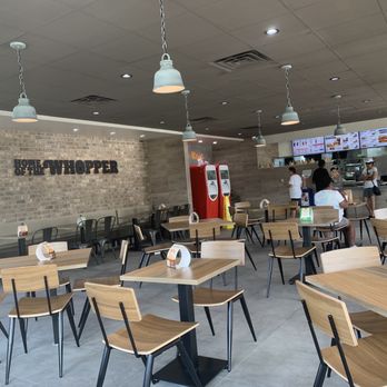 Burger King - Dining area - Burgers Near Me - Kissimmee, Florida Burger King - Dining area - Burgers Near Me - Kissimmee, Florida