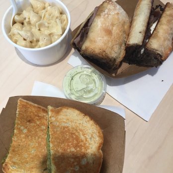 Grilled Cheese Mania - Mac n cheese, triple lindy at bottom, casey snowcap at top - Sandwiches Near Me - Harrisonburg, Virginia