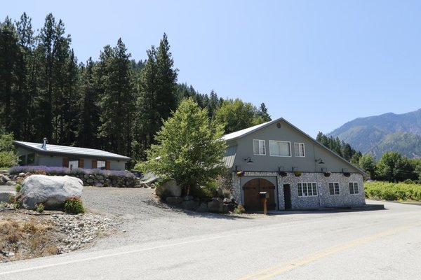 Usurious Wines by null