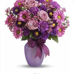 Betty's Flowers & Gifts - Online Picture of bouquet I ordered