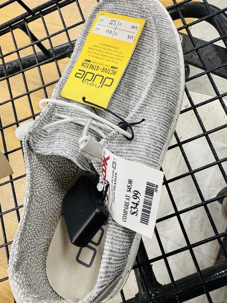 TJ MAXX - Updated July 2025 - 37 Photos & 18 Reviews - 3350 S Glenstone