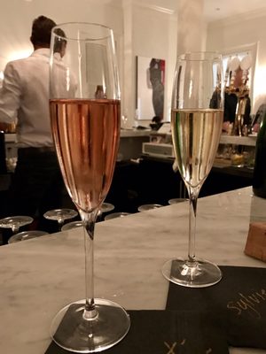 Effervescence by null