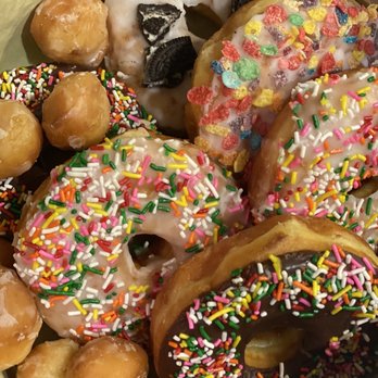 Donut Star - A box of yummy donuts - Donuts Near Me - Orange, California Donut Star - A box of yummy donuts - Donuts Near Me - Orange, California