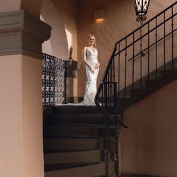 Such a beautiful bride and such a beautiful dress!