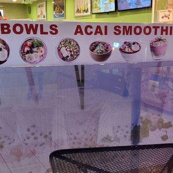 LOL yogurt - acai bowls and acai smoothies - Ice Cream & Frozen Yogurt Near Me - Paso Robles, California
