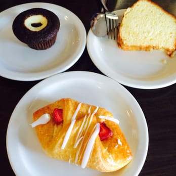 Upper Crust Bakery - Marble cupcake, strawberry Danish, & Lemon pound cake! - Bakeries Near Me - Austin, Texas Upper Crust Bakery - Marble cupcake, strawberry Danish, & Lemon pound cake! - Bakeries Near Me - Austin, Texas