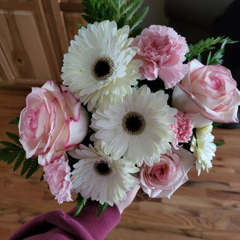Bouquets Unlimited - Florists Near Me - Cheyenne, Wyoming Bouquets Unlimited - Florists Near Me - Cheyenne, Wyoming