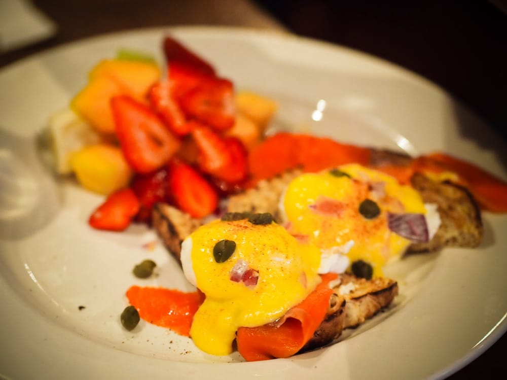 EGGSPECTATION CLOSED 39 Photos & 82 Reviews 220 Yonge St, Toronto