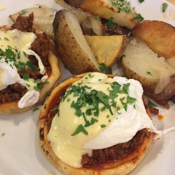 Vovomeena - Mexican eggs Benedict - Coffee & Tea Near Me - Phoenix, Arizona Vovomeena - Mexican eggs Benedict - Coffee & Tea Near Me - Phoenix, Arizona