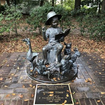 Swan Lake Iris Gardens - Cute statue - Parks Near Me - Sumter, South Carolina Swan Lake Iris Gardens - Cute statue - Parks Near Me - Sumter, South Carolina