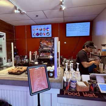 Yi's Cafe - Small counter but very efficient - Coffee & Tea Near Me - Arcadia, California