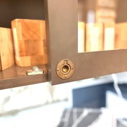 Cabinet Designers - Pull