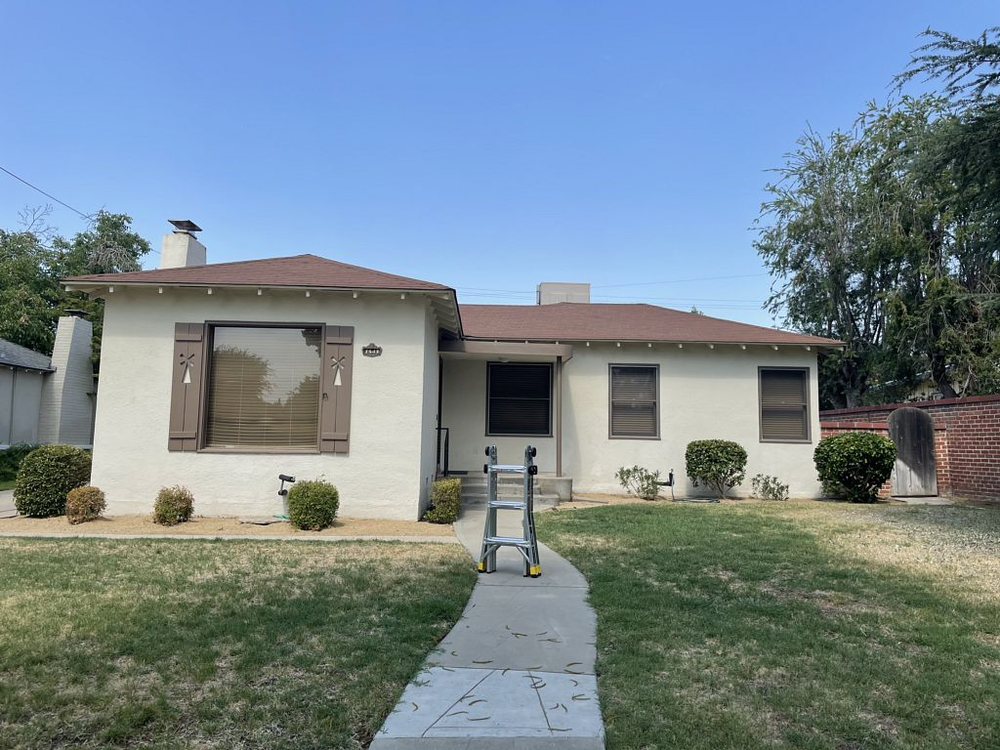 Slide of Magallon's Roofing