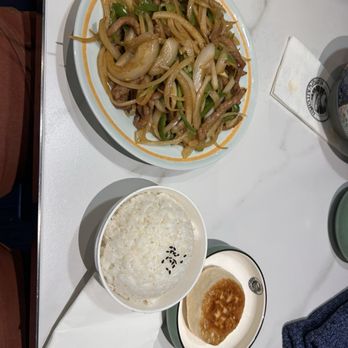 Kung Fu Kitchen - I1.Stiredded Beef w.Chili Pepper - Noodles Near Me - New Haven, Connecticut