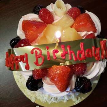 H-E-B - Harker Heights - Cake with candle - Grocery Near Me - Harker Heights, Texas H-E-B - Harker Heights - Cake with candle - Grocery Near Me - Harker Heights, Texas
