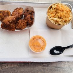 Byrd & Barrel - Chicken Nuggets with Mac N Cheese