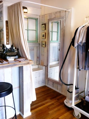 Oliver Men's Shop by null