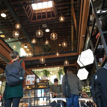 Better Buzz Coffee Hillcrest - Incredible open floor plan and skylight! - Coffee & Tea Near Me - San Diego, California